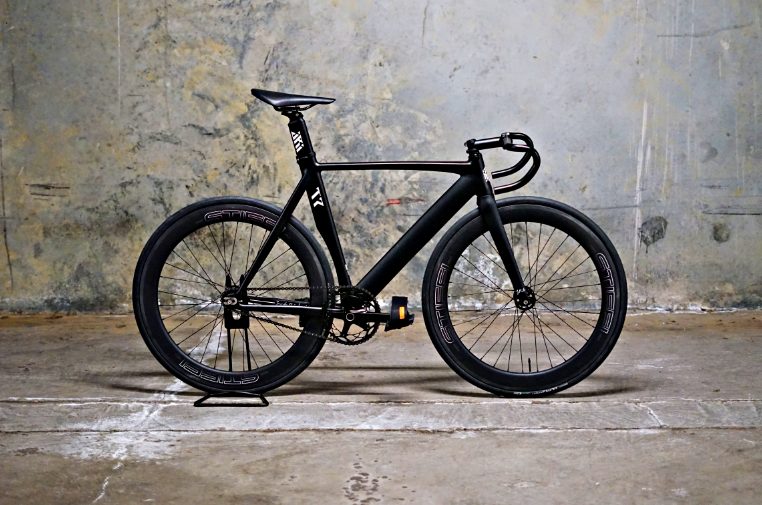 Flat black deals bike