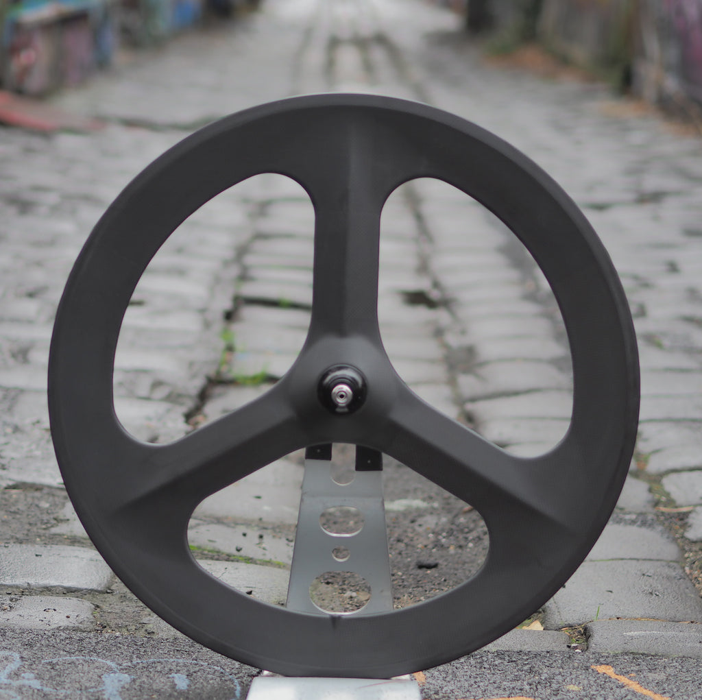 Carbon 700c hotsell